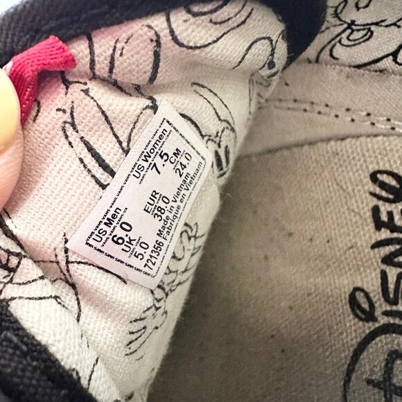 Vans Disney Old Skool Mickey Mouse Club Black Suede Red Stripe Low Top Sneakers - Picture 11 of 11